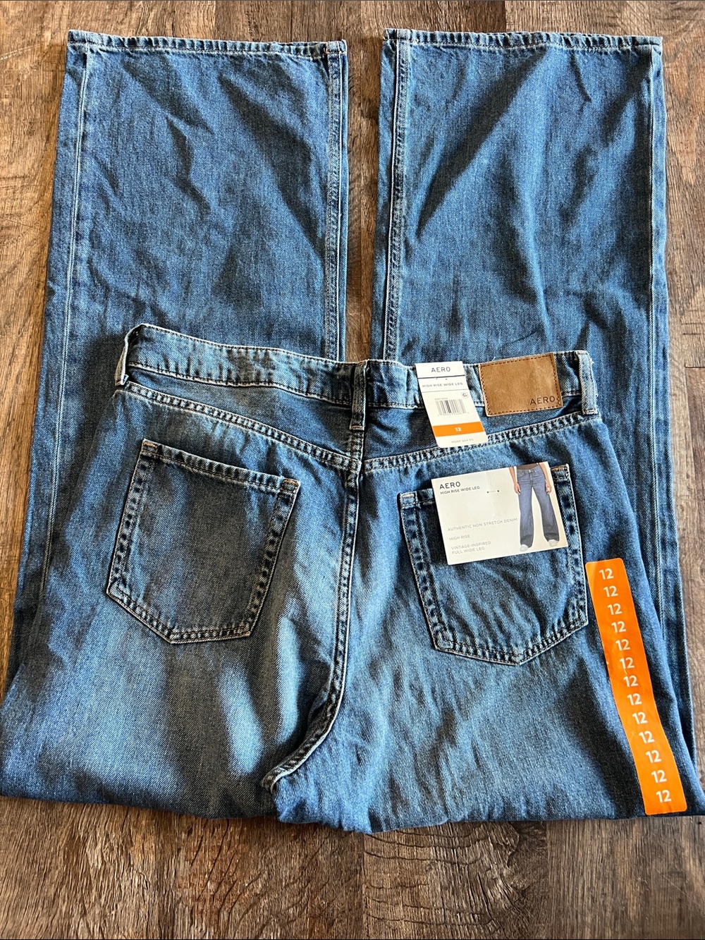 Aeropostale Women's Flare Wide-Leg Jeans in Blue Denim - Picture 3 of 6